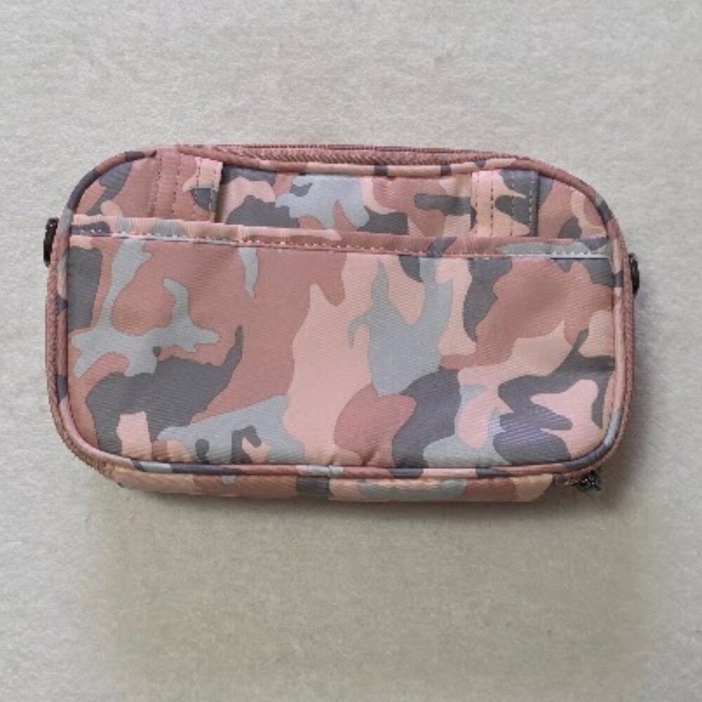CAMO ROSE Lug Roundabout 2 EUC - Picture 7 of 10